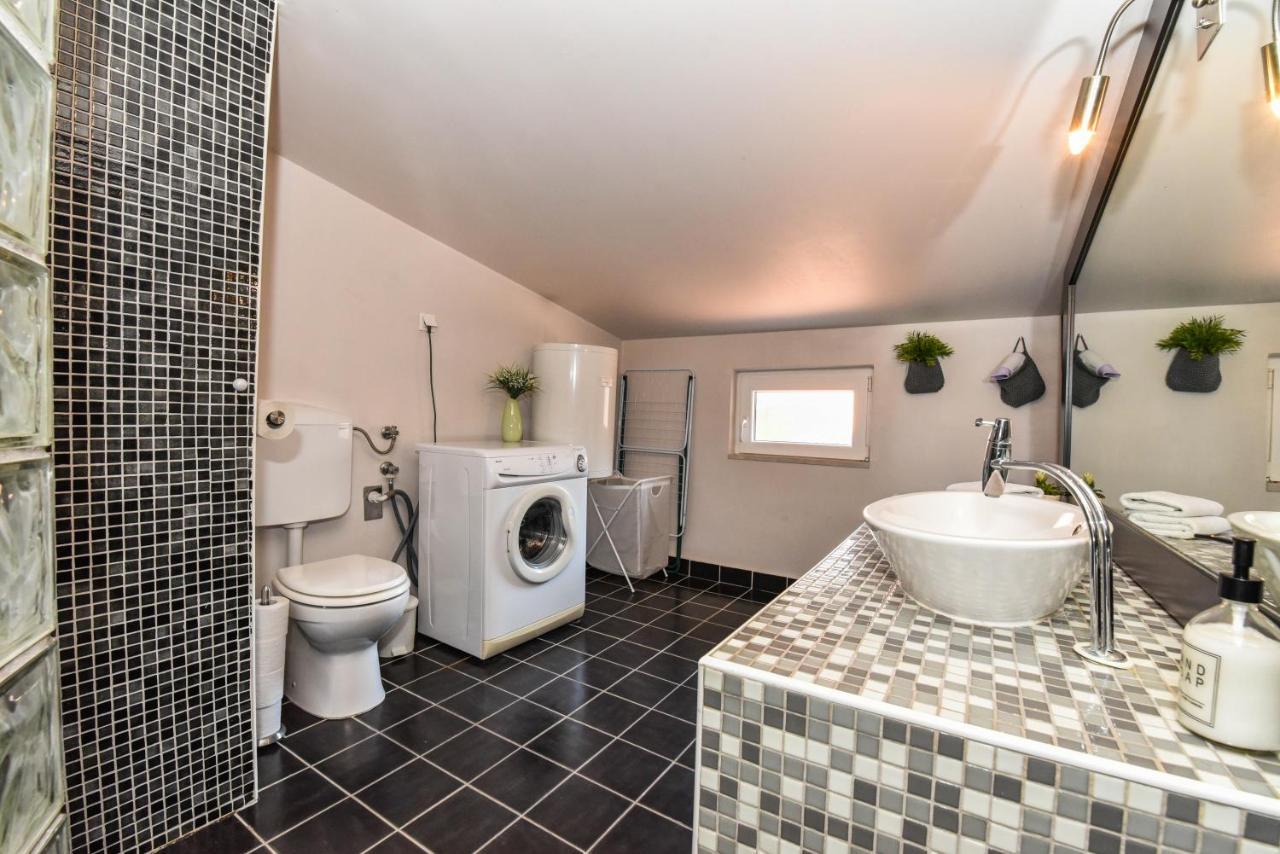 Rory Apartments Zadar Eksteriør billede